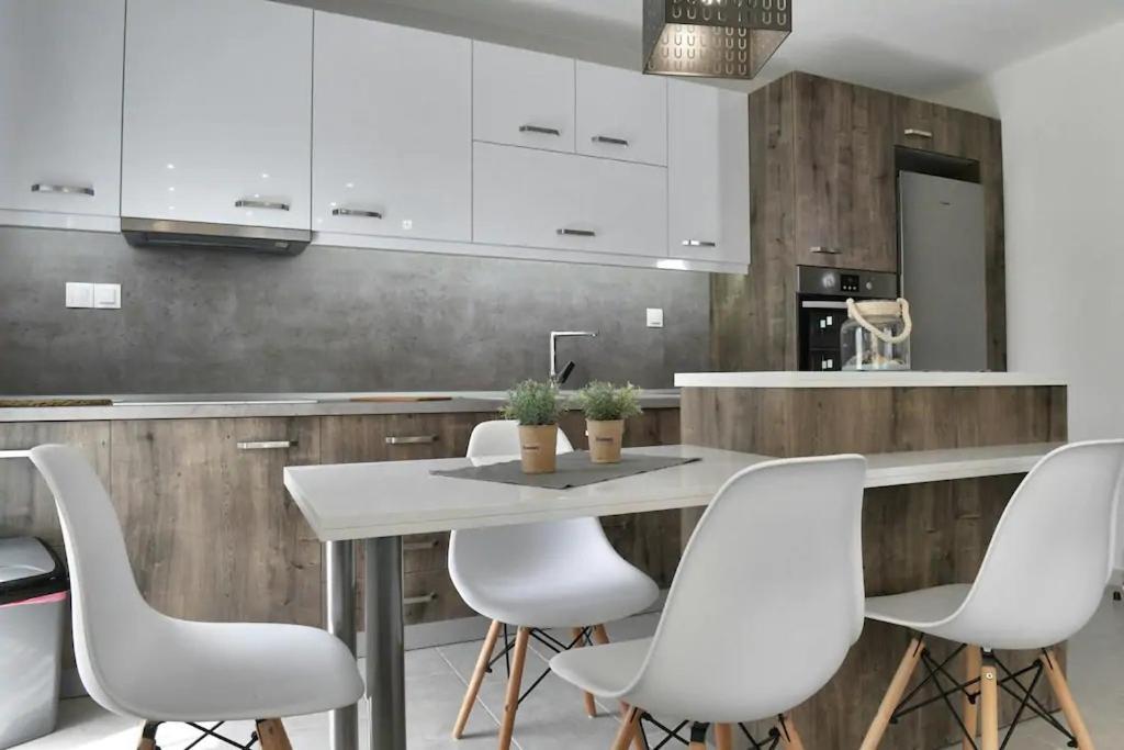 Crystallia Seaside Maisonette By Rentalspro- Nea Moudania Exteriér fotografie