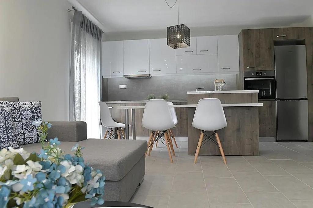 Crystallia Seaside Maisonette By Rentalspro- Nea Moudania Exteriér fotografie